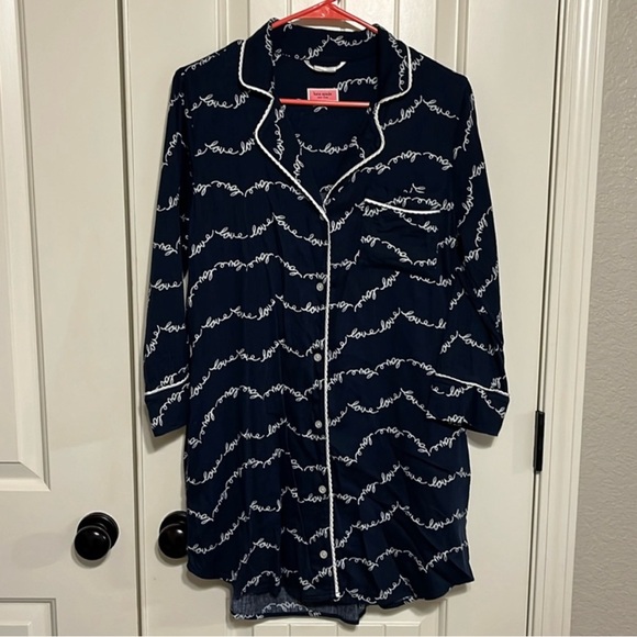 Kate Spade Navy Shirt with White Script - Picture 1 of 5